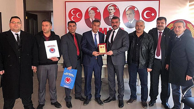 Avşar'a plaket