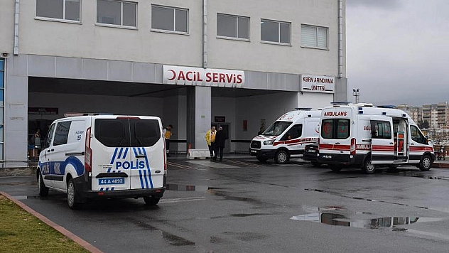 Bıçaklı kavga 