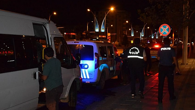Bıçaklı kavga:1 ağır yaralı 