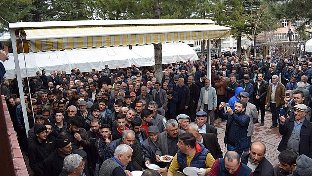Teşekkür yemeği