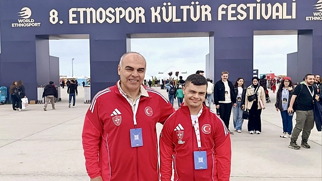 Baba-oğul Malatya'yı temsil ettiler