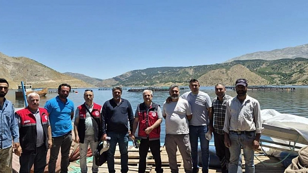 Balık yetiştiriciliğinde yeni dönem: Üreticilere kurallar tek tek anlatıldı