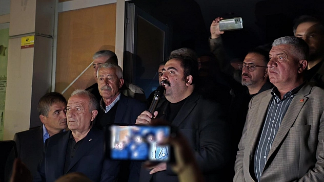 Barış Yıldız: 'Bu Karar Türkiye Demokrasisine Yapılmış Bir Darbedir'