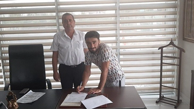 Başarılı sol bek Yeşilyurt'ta