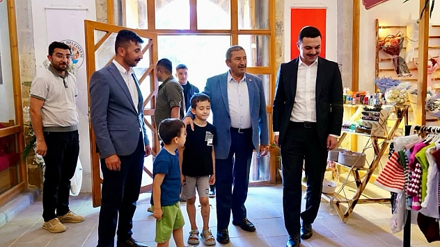 Başkan Bozkurt ve Kaymakam Sirkeci bedesten esnafıyla buluştu