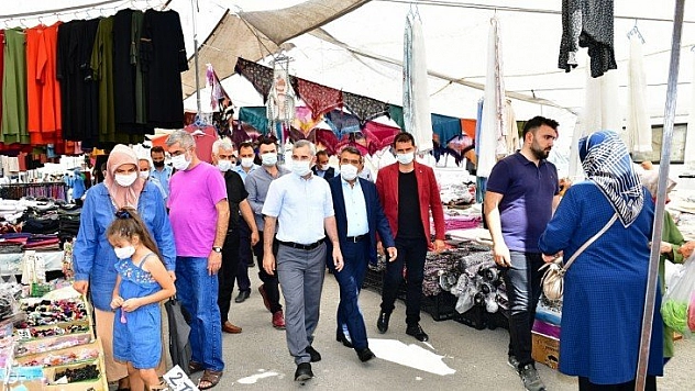 Vatandaşlarla dertleşti