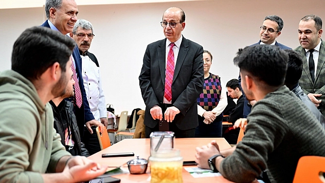 Yeşilyurt'ta İftar Sofraları Gönülleri Birleştirdi