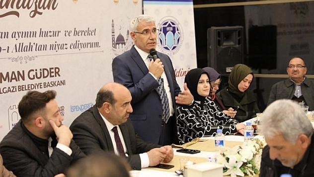 İz bırakan çalışmalara imza atıyoruz