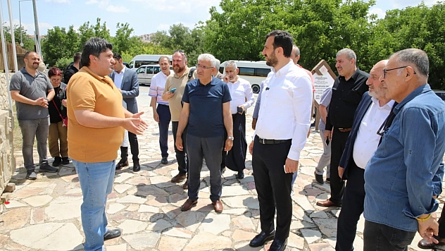 'Projelerimizi sürdüreceğiz'