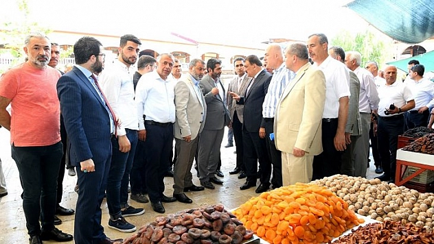 Gürkan'dan esnafa ziyaret