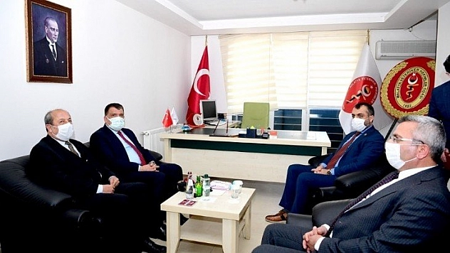 Gürkan sorunları dinledi