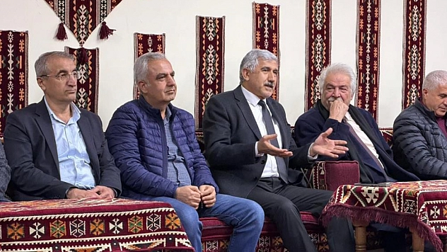 Başkan Hallaç, hukukçularla buluştu