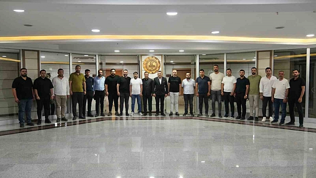 'Gençlerimizin inancı Malatya'nın yeniden ayağa kalkma sürecini hızlandıracaktır'