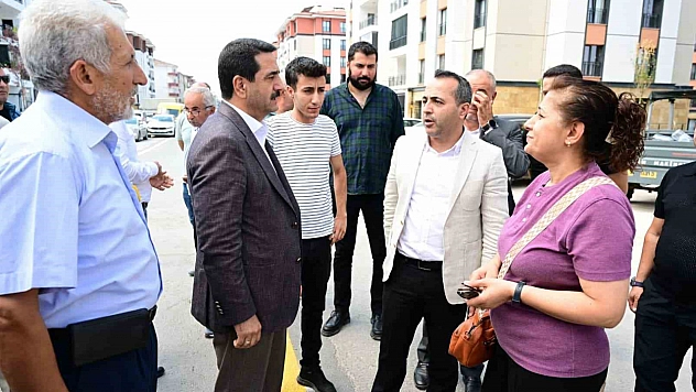 Zafer Mahallesi küllerinden doğdu: Taşkın ve Babacan vatandaşla buluştu