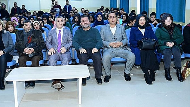 Çınar öğrencilerle buluştu