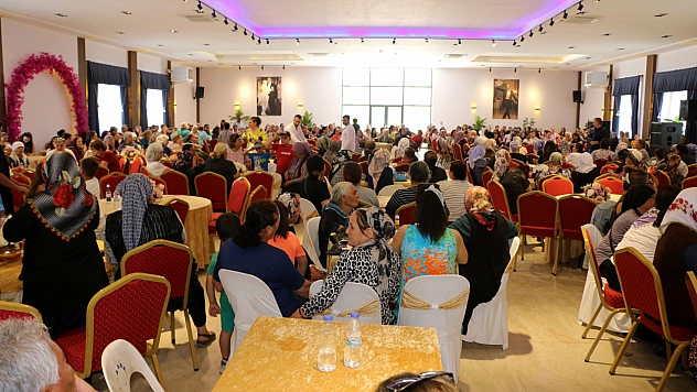Başkandan kadınlara hem kutlama hem yatırım müjdesi