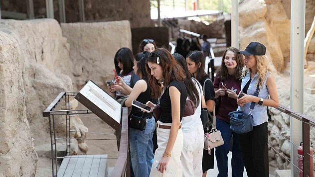 Üniversite öğrencileri Battalgazi'nin tarihine yolculuk yaptı