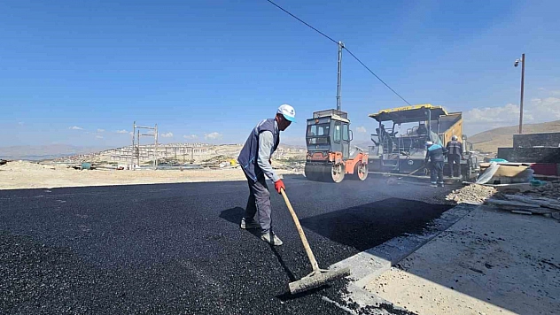 Battalgazi'de yol yapım çalışmaları hız kesmiyor
