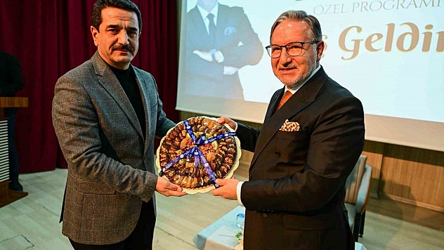 Malatyalılar bugünü bekledi: Salon doldu taştı