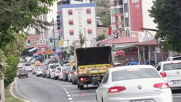 Malatya'da trafik kilitlendi