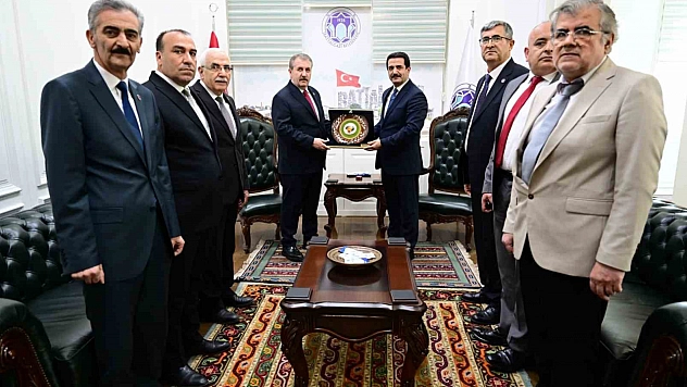 Destici'den Başkan Taşkın'a ziyaret