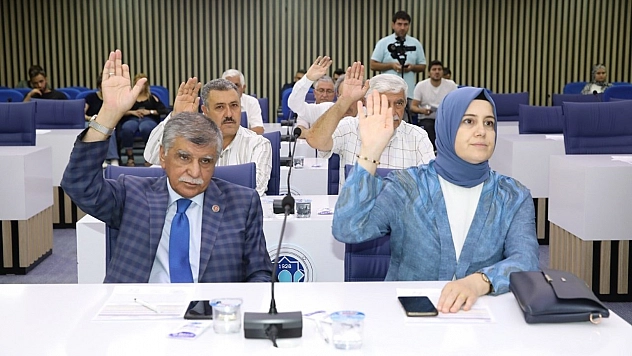 Belediye binası Milli Eğitime tahsis edildi