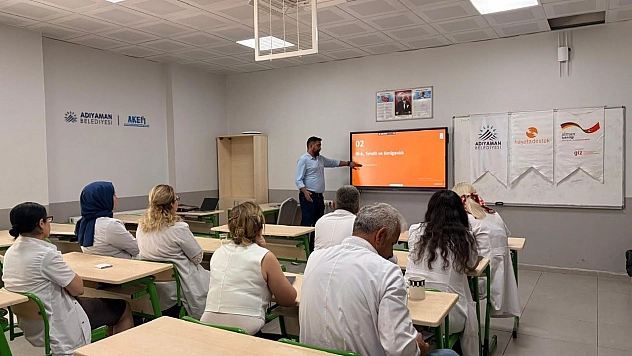 Belediye personeline eğitim ve mentörlük desteği
