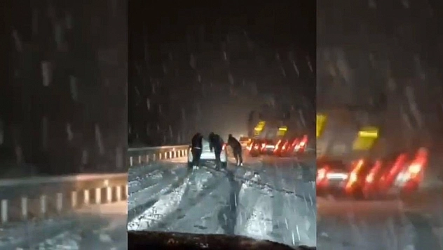 Beyaz Kabus Başladı: Karayolunda Kar Engeli