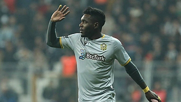 Bifouma yolcu