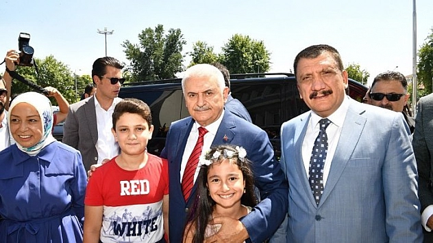 Binali Yıldırım gençlerle buluşmak için Malatya'da