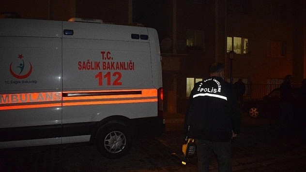 Evinde hayatını kaybetti