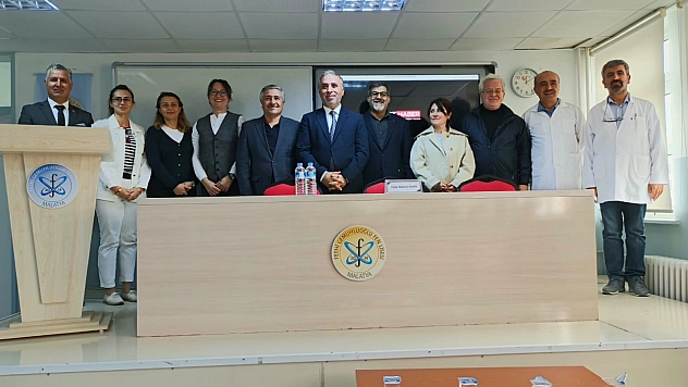 Bıyıklı, gençlere tavsiyelerde bulundu