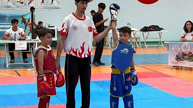 Bölge şampiyonası Malatya'da gerçekleşti: 300 sporcu ringe çıktı