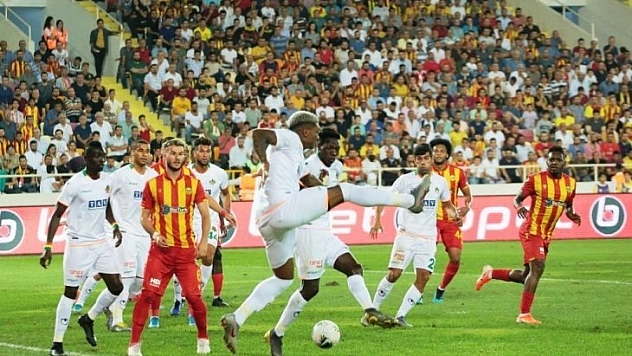 Malatya'da ilk yarı 3-0