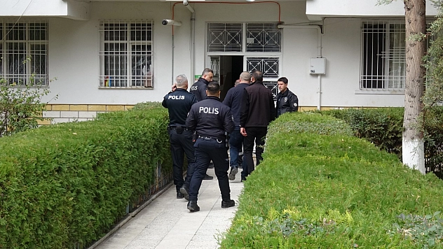 Bunalıma Girdi, Doğalgazı Açıp İntihara Kalkıştı