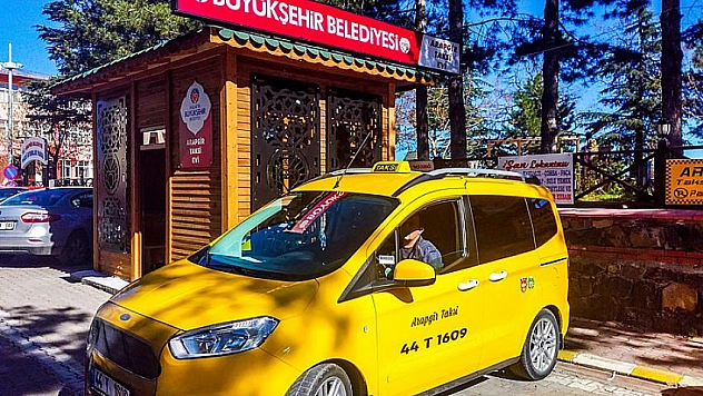 Arapgir'e taksi durağı 
