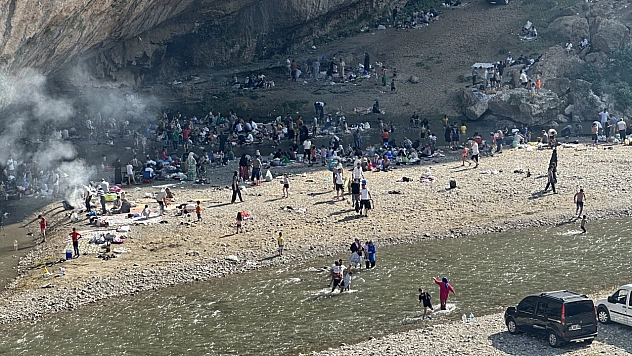 Cendere Köprüsü'nde bayram yoğunluğu