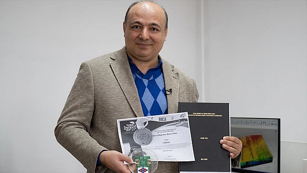 Cep telefonlarının şarj süresini uzatan buluş patent aldı