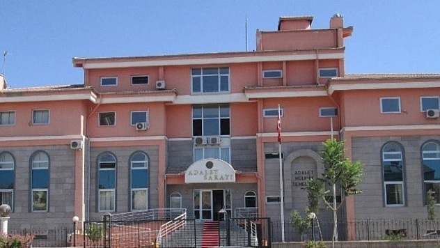 Çeşitli suçlardan aranan şahıs yakalandı