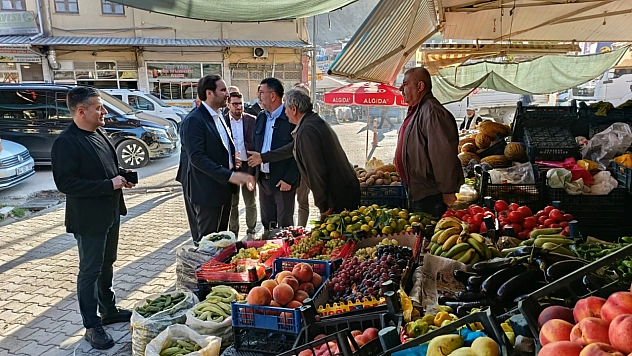 CHP'li vekiller vatandaşla buluştu