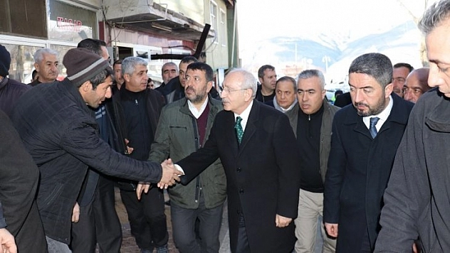 Kılıçdaroğlu, deprem bölgesinde