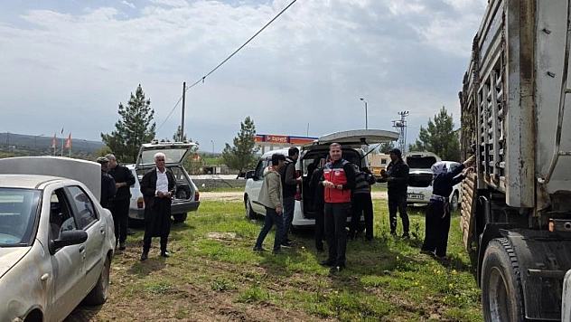 Çiftçilere yüzde 100 hibeli fıstık çöğürü dağıtıldı