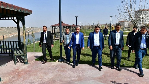 Çınar, parkı inceledi