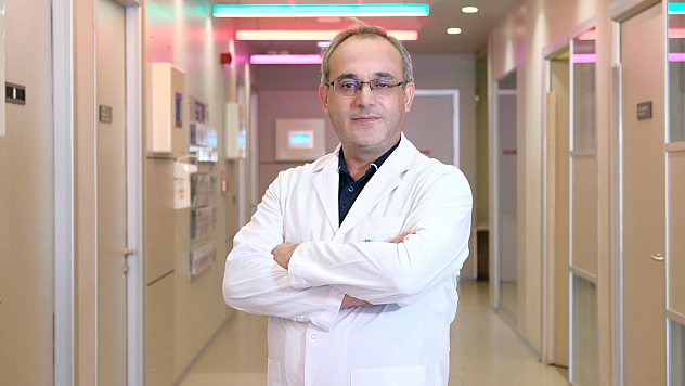 Çocuğunuzun omurgasını hiç kontrol ettiniz mi? Skolyoz belirtilerine dikkat!