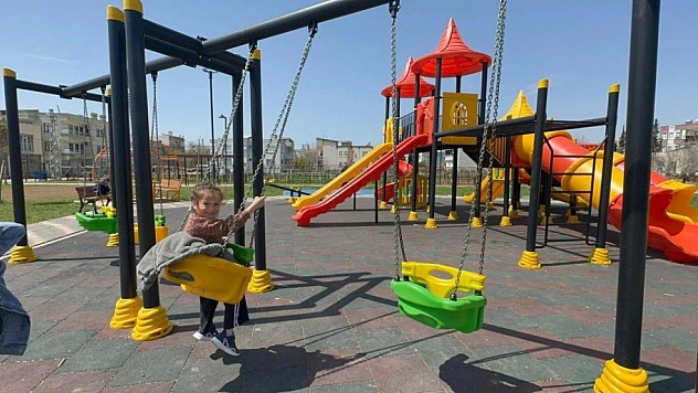 Çocuk parkı hizmete girdi