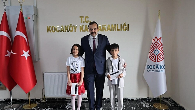 Çocuklara 'temsili kaymakamlık sertifikası' verildi
