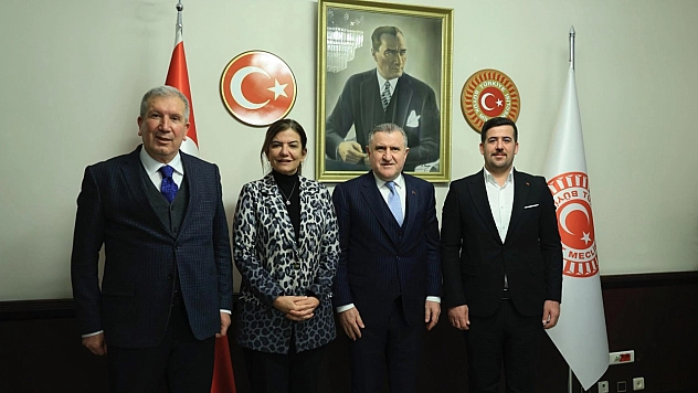 Çüngüş'e yarı olimpik yüzme havuzu