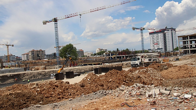 Deprem Bölgesine 523 Bin 980 Dolarlık Bağış..!