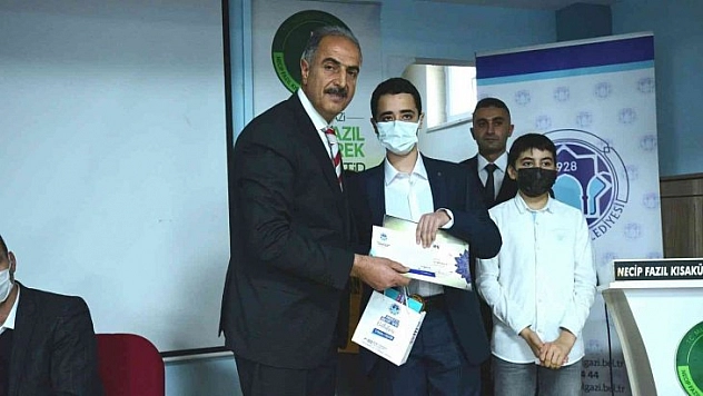Genç muhafızlar hafızlık yarışması