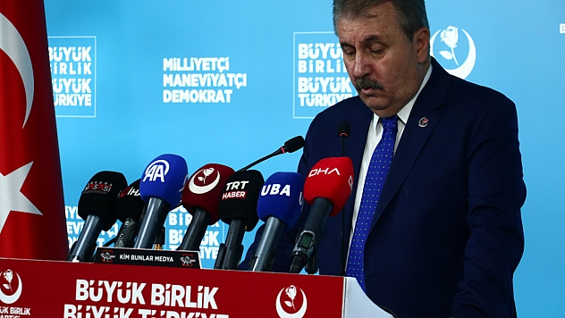 Destici'den İslam ülkelerine ikiyüzlülük eleştirisi